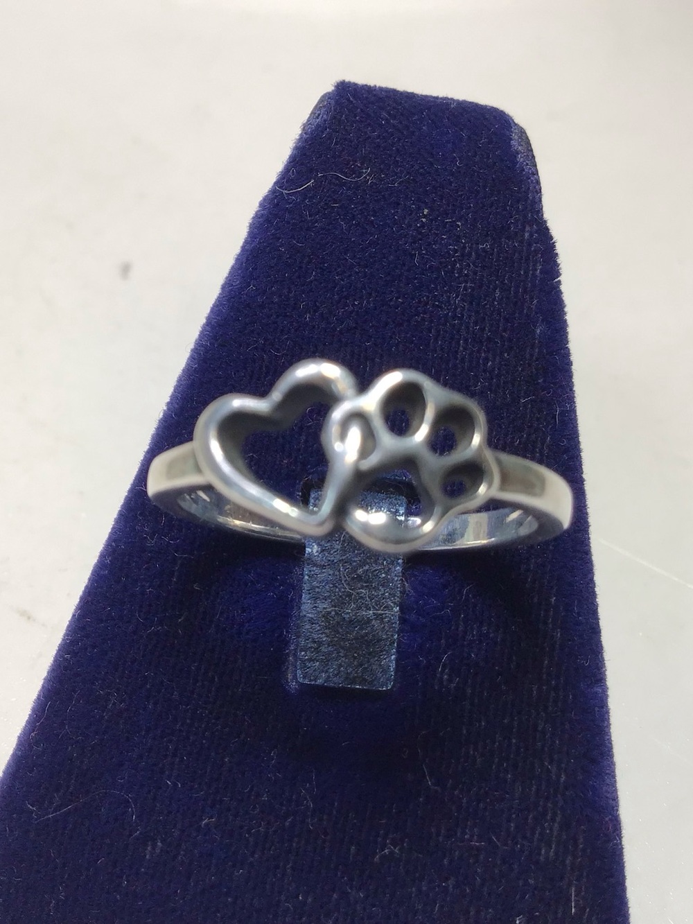 James Avery Heart & Paw Ring